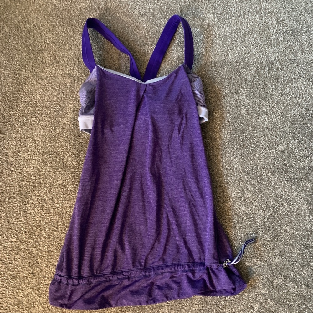 Lulu lemon tank top with built in bra